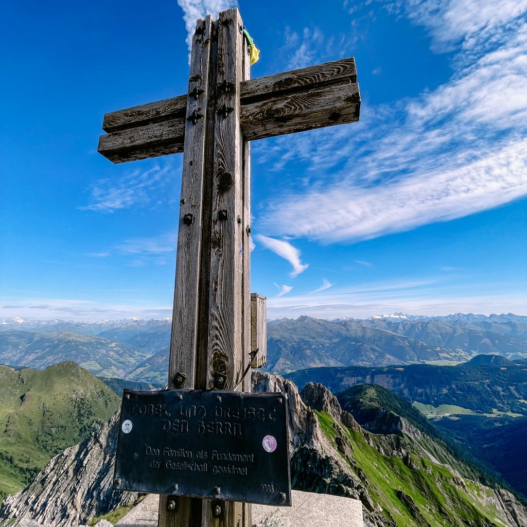 Gipfelkreuz der Pfannspitze 